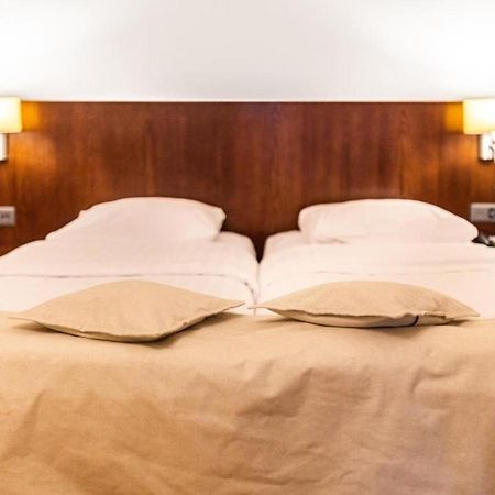 J5 Hotels Helvetie & La Brasserie Montreux Eksteriør billede